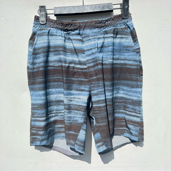 Lululemon men’s surge shorts size xs 6" linerless extra small - Picture 3 of 3